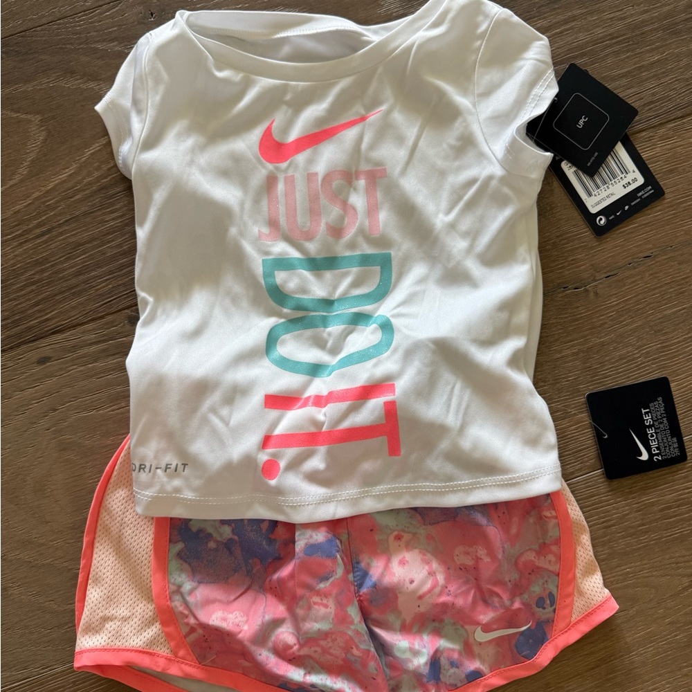 Nike White and Pink Toddler Outfit